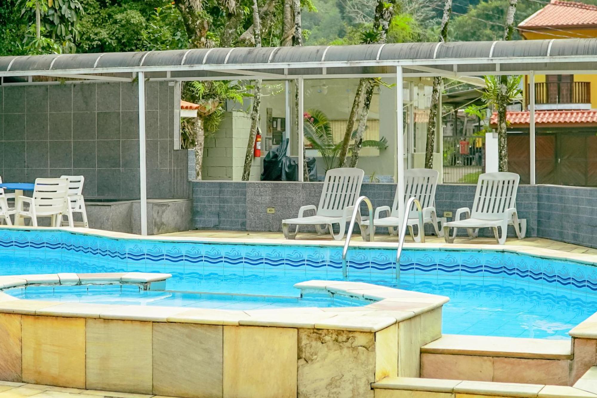 Velinn Pousada Ubatuba Tropical Exterior photo